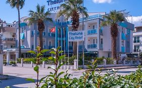 Theluna City Hotel